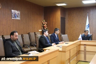 برگزاری جلسه هماهنگی اولین همایش "دانشگاه، اقتصاد مقاومتی و کارآفرینی" 4