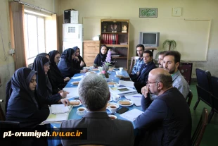 نشست هم‌اندیشی معاون فرهنگی و دانشجویی دانشگاه فنی و حرفه‌ای استان آذربایجان غربی با مشاوران دانشگاه 2