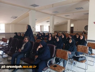 نشست‌ هم‌اندیشی سرپرست دانشگاه ملی مهارت استان آذربایجان غربی با اساتید آموزشکده دختران ارومیه 3